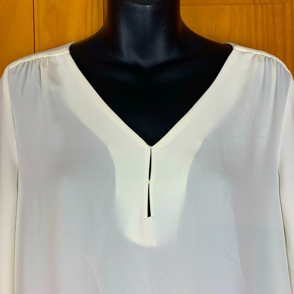 H&M cream / ivory long sleeve blouse, size 4 - Picture 2 of 4